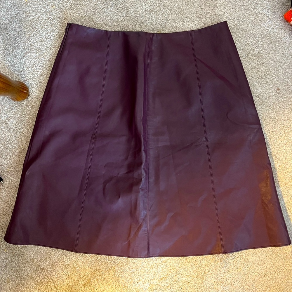 Tahari ASL Plum Skirt
